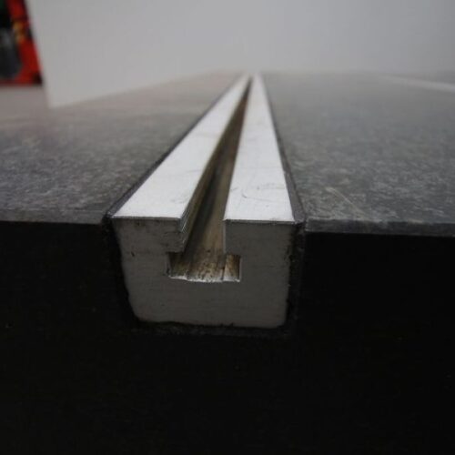 k-KOM 3088_granit_tisch_massiv _messplatte_messtisch
