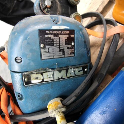 OM-3160_demag_saeulen_schwenk_kran_80_kg_column_slewing_crane