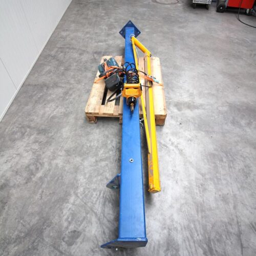 OM-3160_demag_saeulen_schwenk_kran_80_kg_column_slewing_crane
