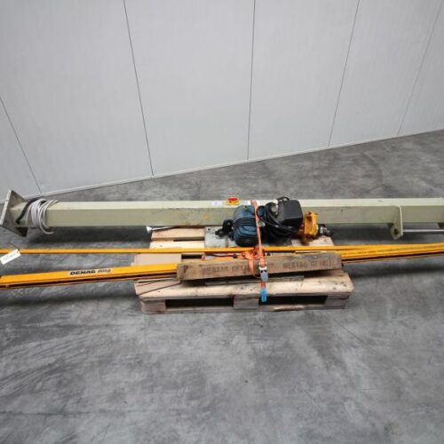 OM-3161_demag_saeulen_schwenk_kran_80_kg_column_slewing_crane