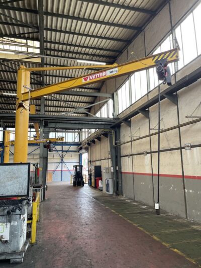 k-WAG-906_Vetter_Saeulen_schwenk_kran-PS5-45_bis_500kg_crane_jib_used_machine