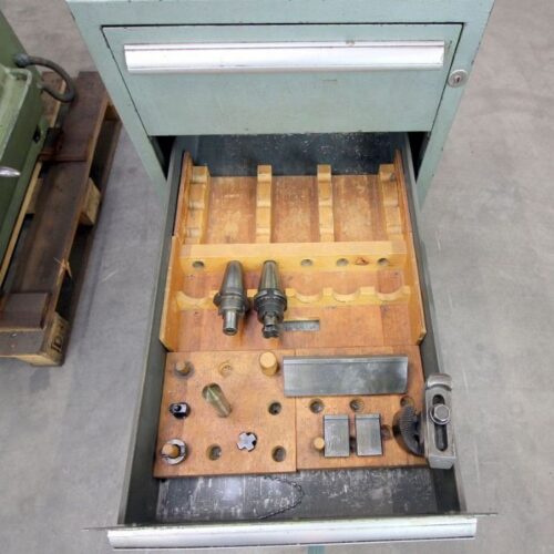 WKG-512_universal_fraese_deckel_fp_2_universal_milling_machine